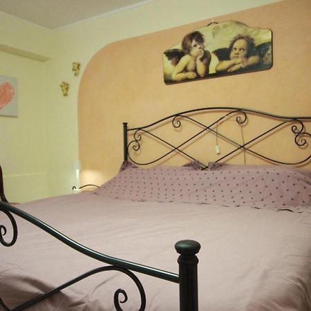 Casa Heli II Apartment Сан Дзено ди Монтаня Екстериор снимка