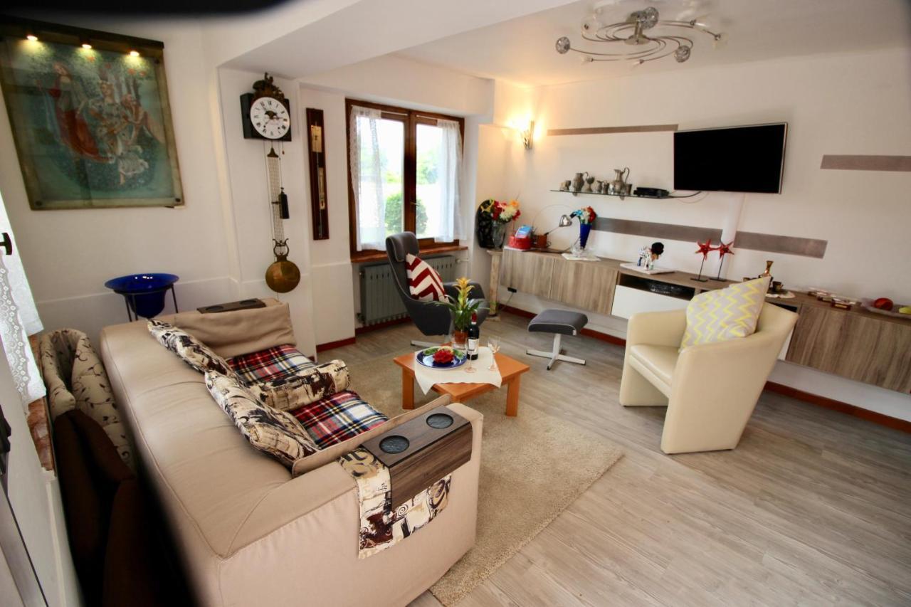 Casa Heli II Apartment Сан Дзено ди Монтаня Екстериор снимка