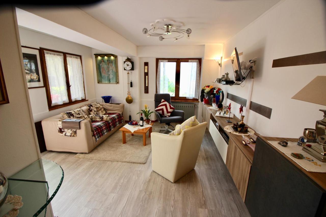 Casa Heli II Apartment Сан Дзено ди Монтаня Екстериор снимка