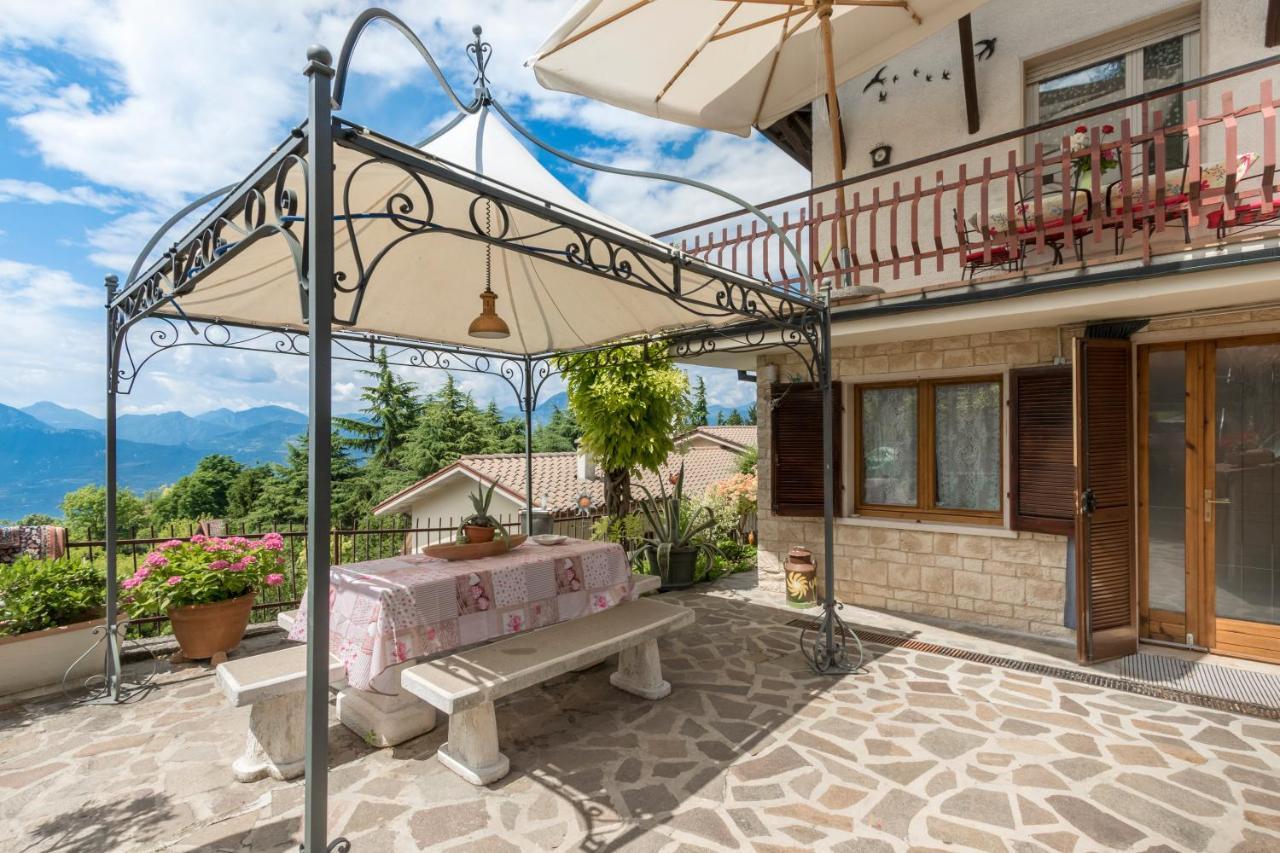 Casa Heli II Apartment Сан Дзено ди Монтаня Екстериор снимка